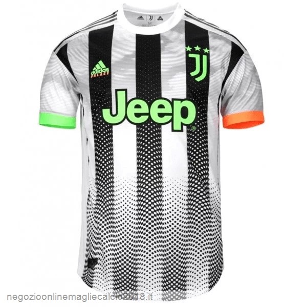 Online speciale Maglie Calcio Juventus 2019/20 Nero Bianco