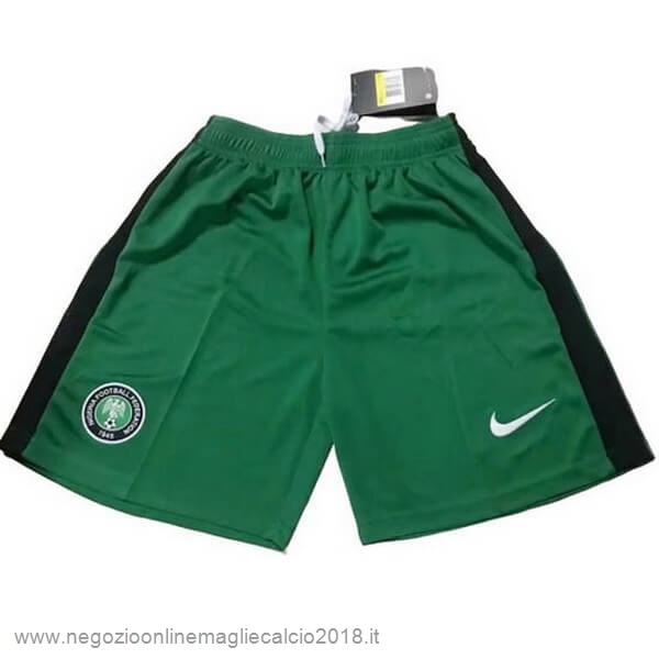 Home Online Pantaloni Nigeria 2020 Verde