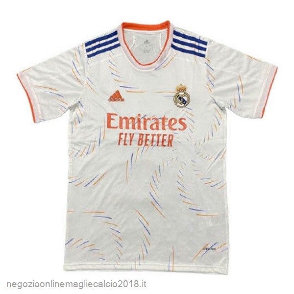 concetto Home Online Maglia Real Madrid 2021/22 Bianco